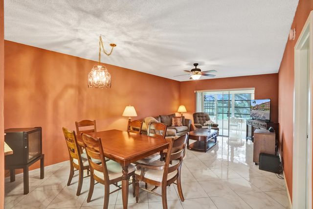 1055 Country Club Drive 305, Margate, FL 33063