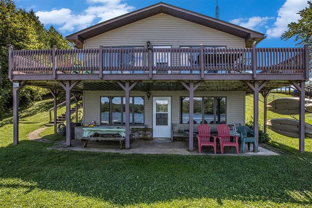 8548 Lyman Road, Kaleva, MI 49645