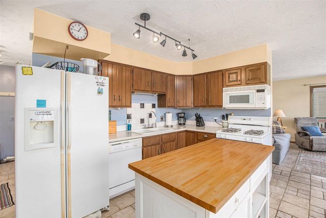 8548 Lyman Road, Kaleva, MI 49645