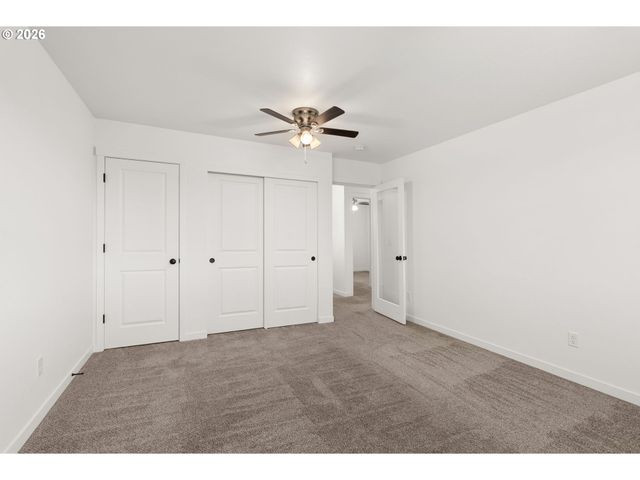 405 CARDINAL Ave, Winlock, WA 98596