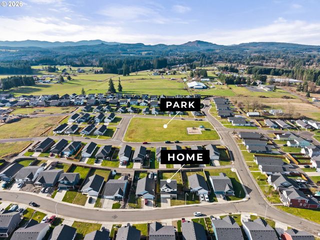 405 CARDINAL Ave, Winlock, WA 98596