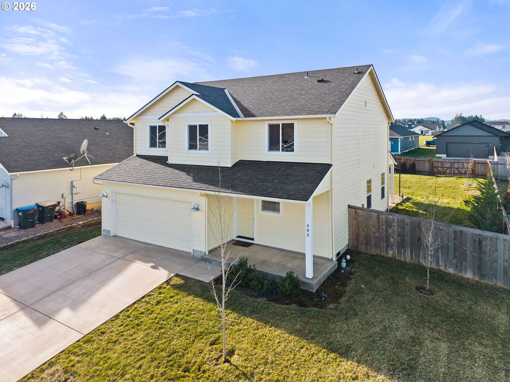 405 CARDINAL Ave, Winlock, WA 98596