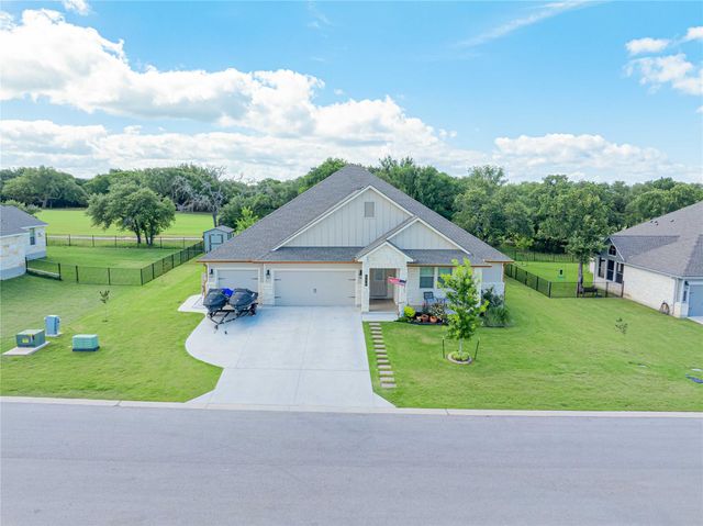 176 Tom Kite DR, Burnet, TX 78611