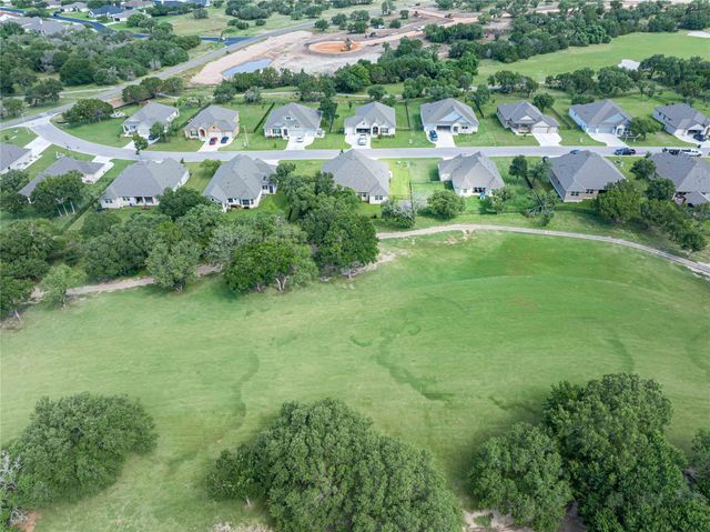 176 Tom Kite DR, Burnet, TX 78611