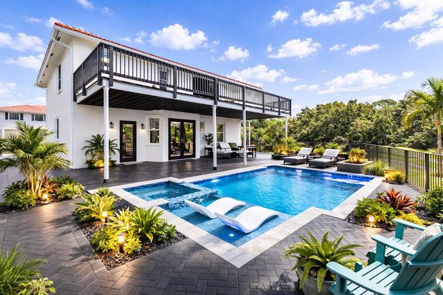 112 Hidden Hollow Drive, Palm Beach Gardens, FL 33418
