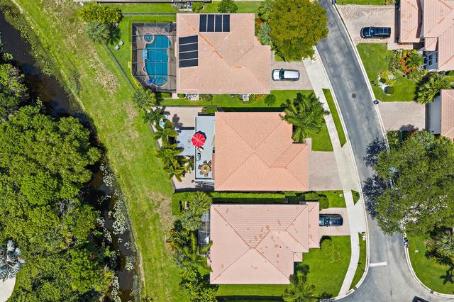 112 Hidden Hollow Drive, Palm Beach Gardens, FL 33418