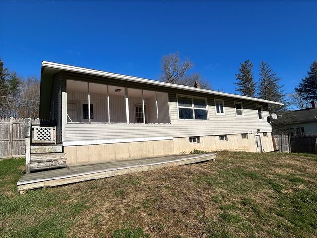 35 State Street, Oxford, NY 13830