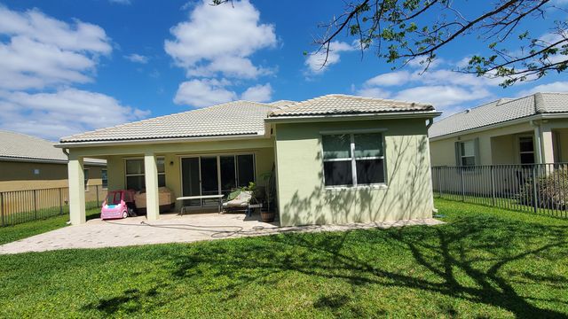 2215 Arterra Court, Royal Palm Beach, FL 33411