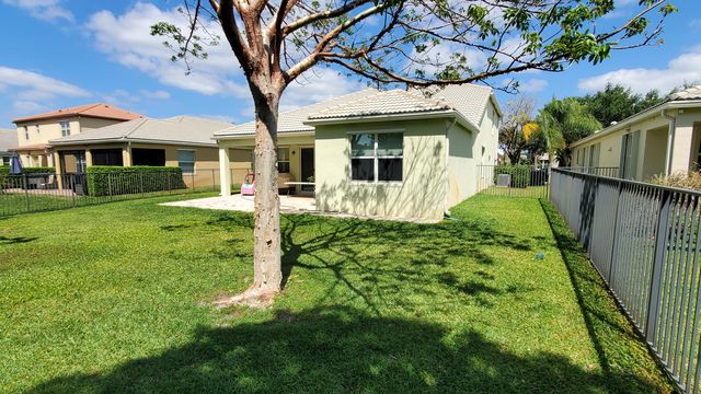 2215 Arterra Court, Royal Palm Beach, FL 33411