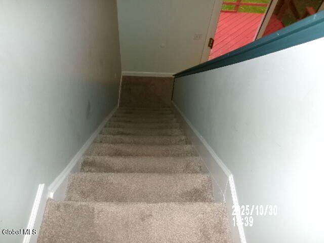 131 Thimbleberry Road, Malta, NY 12020