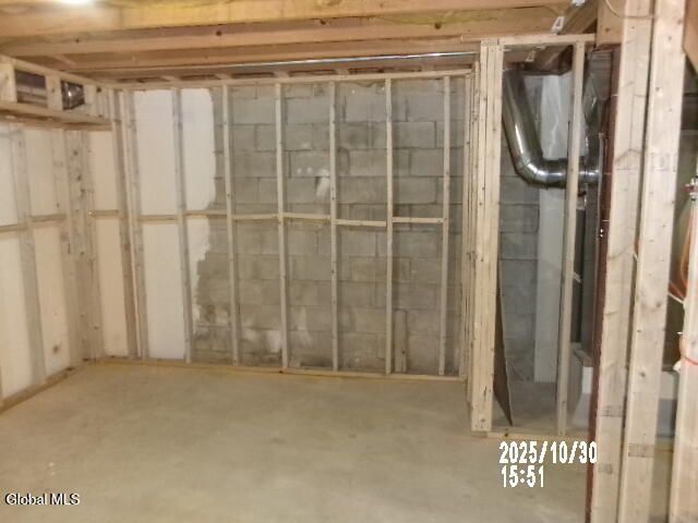 131 Thimbleberry Road, Malta, NY 12020