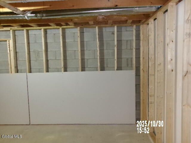 131 Thimbleberry Road, Malta, NY 12020