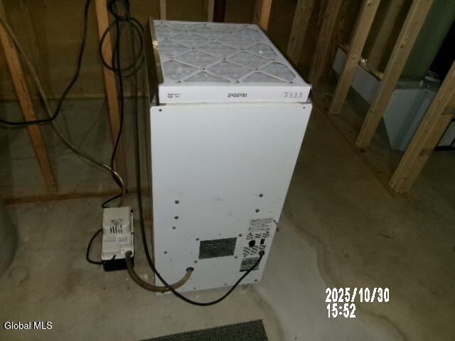 131 Thimbleberry Road, Malta, NY 12020