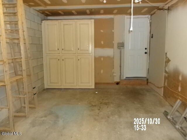 131 Thimbleberry Road, Malta, NY 12020