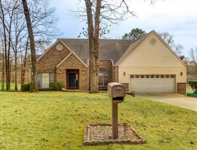 120 Pineapple Drive, Hot Springs, AR 71913