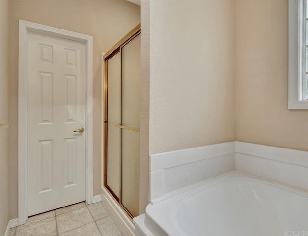 120 Pineapple Drive, Hot Springs, AR 71913