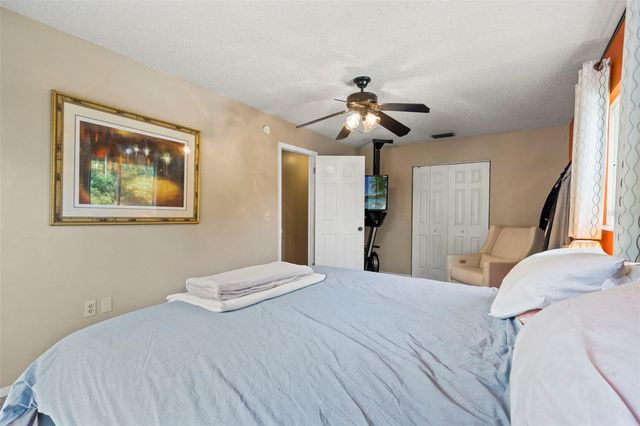 2355 14TH AVENUE N, St Petersburg, FL 33713