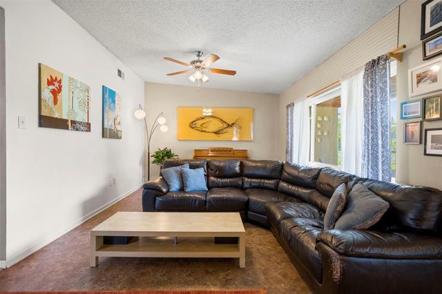 2355 14TH AVENUE N, St Petersburg, FL 33713