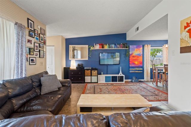 2355 14TH AVENUE N, St Petersburg, FL 33713