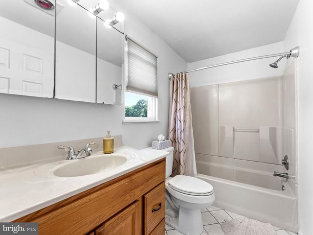 132 GOLFVIEW, Sewell, NJ 08080