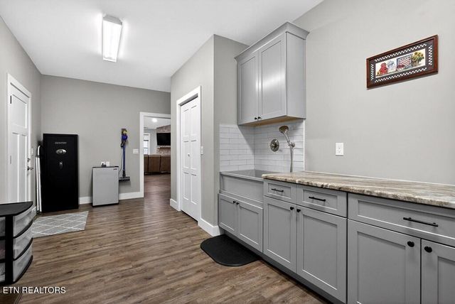 1005 Bethlehem Estates Drive, Livingston, TN 38570