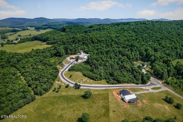 1005 Bethlehem Estates Drive, Livingston, TN 38570