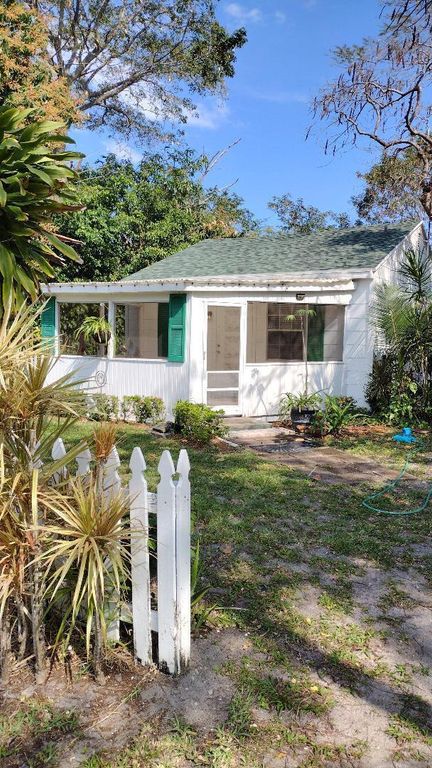 118 Urquhart Street Front, Lake Worth, FL 33461