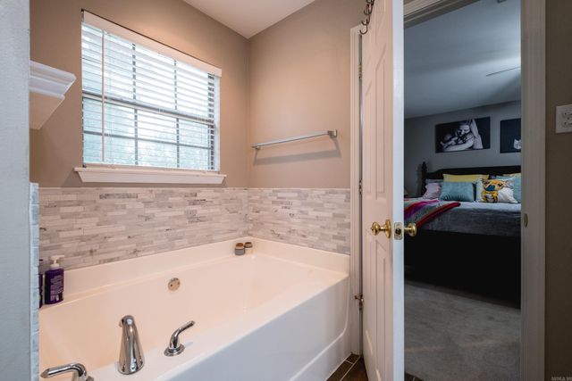 12019 Cherry Laurel Drive, Little Rock, AR 72211