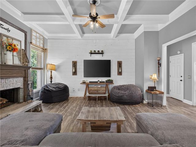 6355 Lake Oak Landing, Cumming, GA 30040
