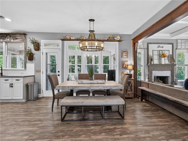 6355 Lake Oak Landing, Cumming, GA 30040