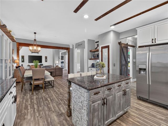 6355 Lake Oak Landing, Cumming, GA 30040