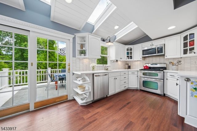 411 Walton Road, Maplewood Twp., NJ 07040