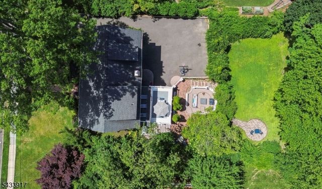 411 Walton Road, Maplewood Twp., NJ 07040