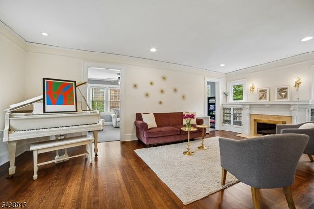 411 Walton Road, Maplewood Twp., NJ 07040