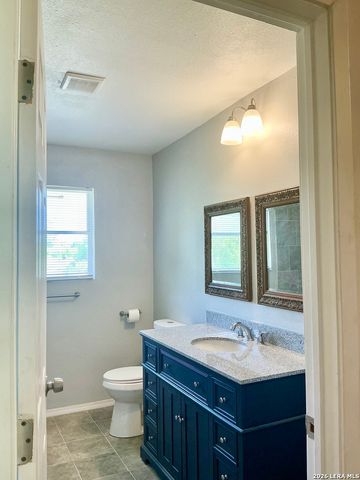 231 Orchard, San Antonio, TX 78220