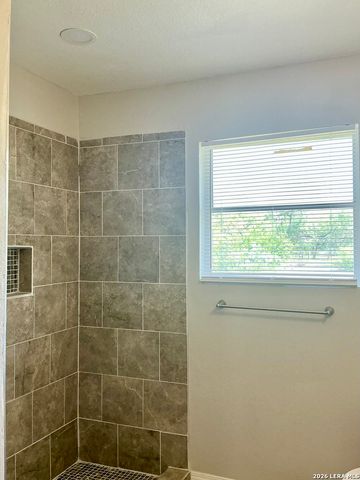 231 Orchard, San Antonio, TX 78220