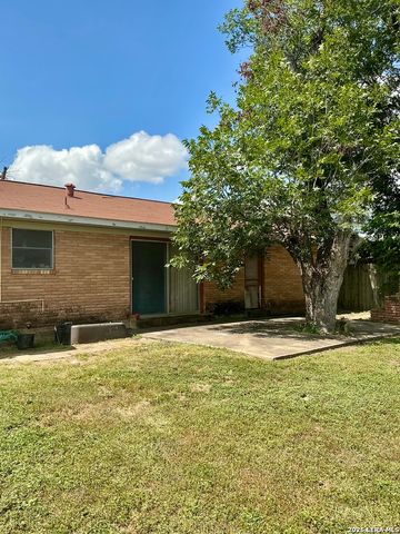 231 Orchard, San Antonio, TX 78220
