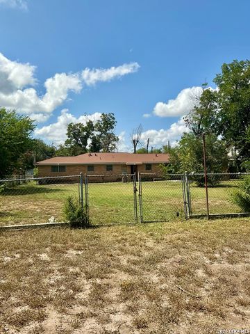 231 Orchard, San Antonio, TX 78220