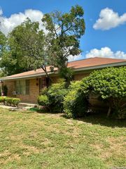231 Orchard, San Antonio, TX 78220