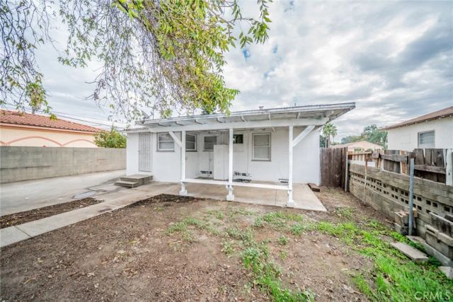 1163 N White Avenue, Pomona, CA 91768