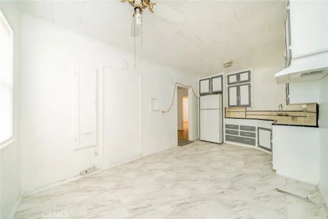 1163 N White Avenue, Pomona, CA 91768