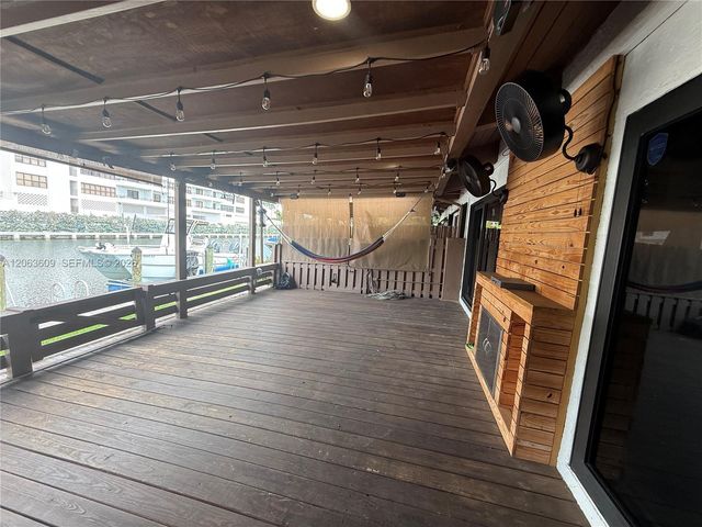 2645 S Parkview Dr 2645, Hallandale Beach, FL 33009