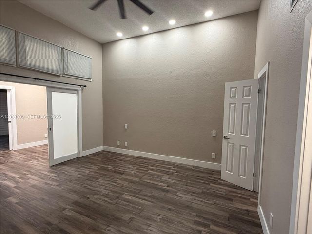 2645 S Parkview Dr 2645, Hallandale Beach, FL 33009