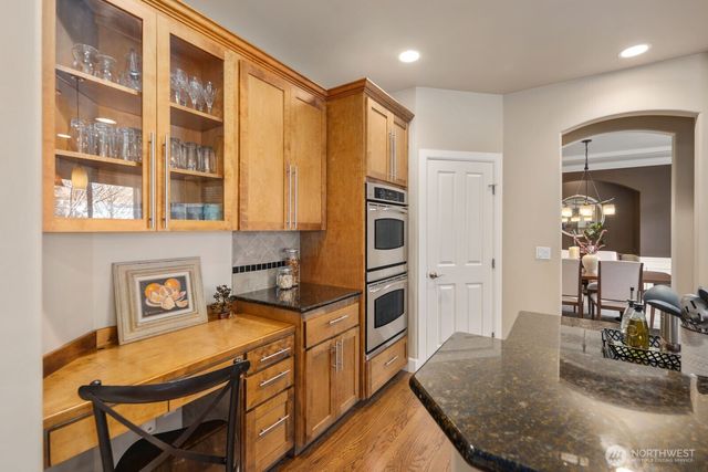 27520 SE 31st Place, Sammamish, WA 98075