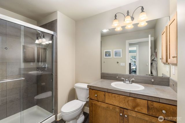 27520 SE 31st Place, Sammamish, WA 98075