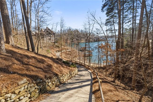 510 S Point Boulevard, Sunset, SC 29685