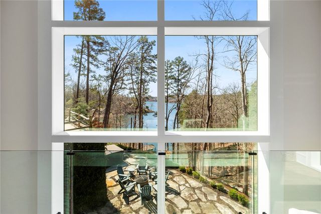 510 S Point Boulevard, Sunset, SC 29685