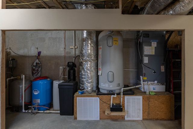 21480 Cavern Drive, Rogers, AR 72756