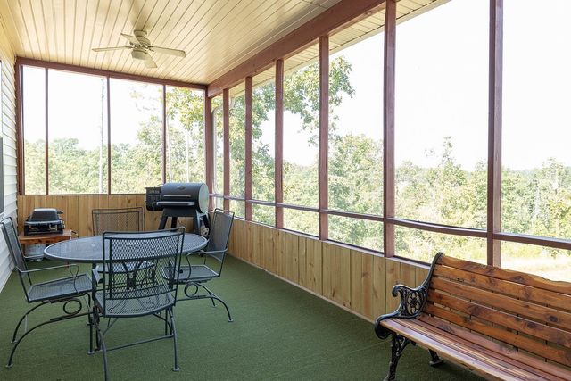 21480 Cavern Drive, Rogers, AR 72756