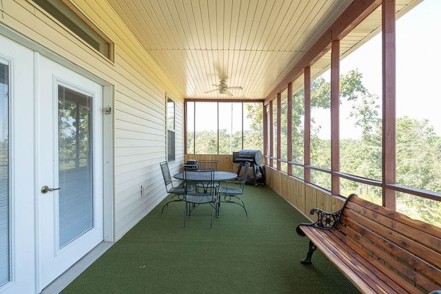 21480 Cavern Drive, Rogers, AR 72756